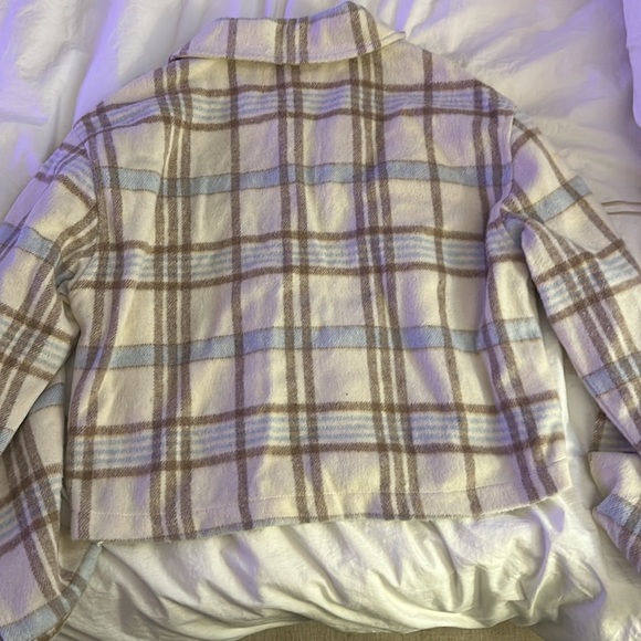 Active USA plaid shirt jacket size small… tags removed.. never worn. - Picture 3 of 4